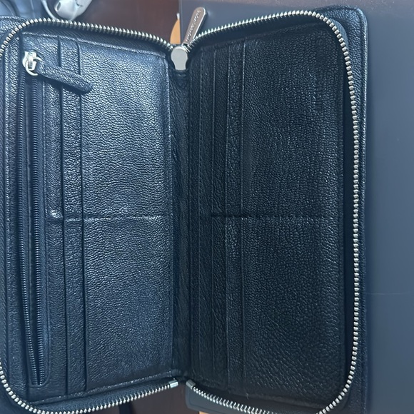 Wallet - Picture 4 of 5